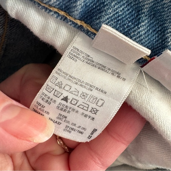 American Apparel High-Rise Cuffed Denim Shorts - Light Wash - Made in USA - Picture 3 of 8